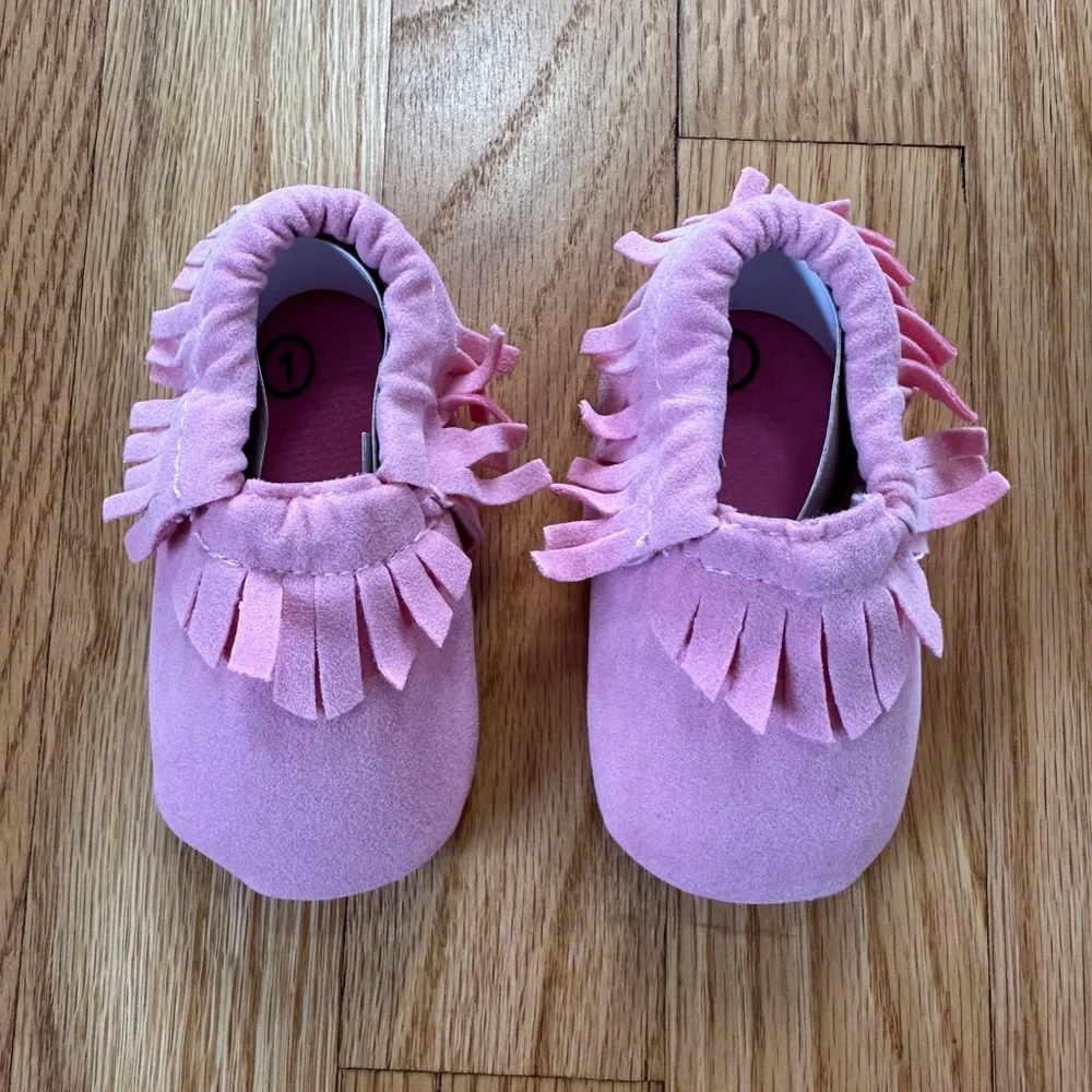 Baby Moccasin Walker Shoes Pink Faux Suede sz 1